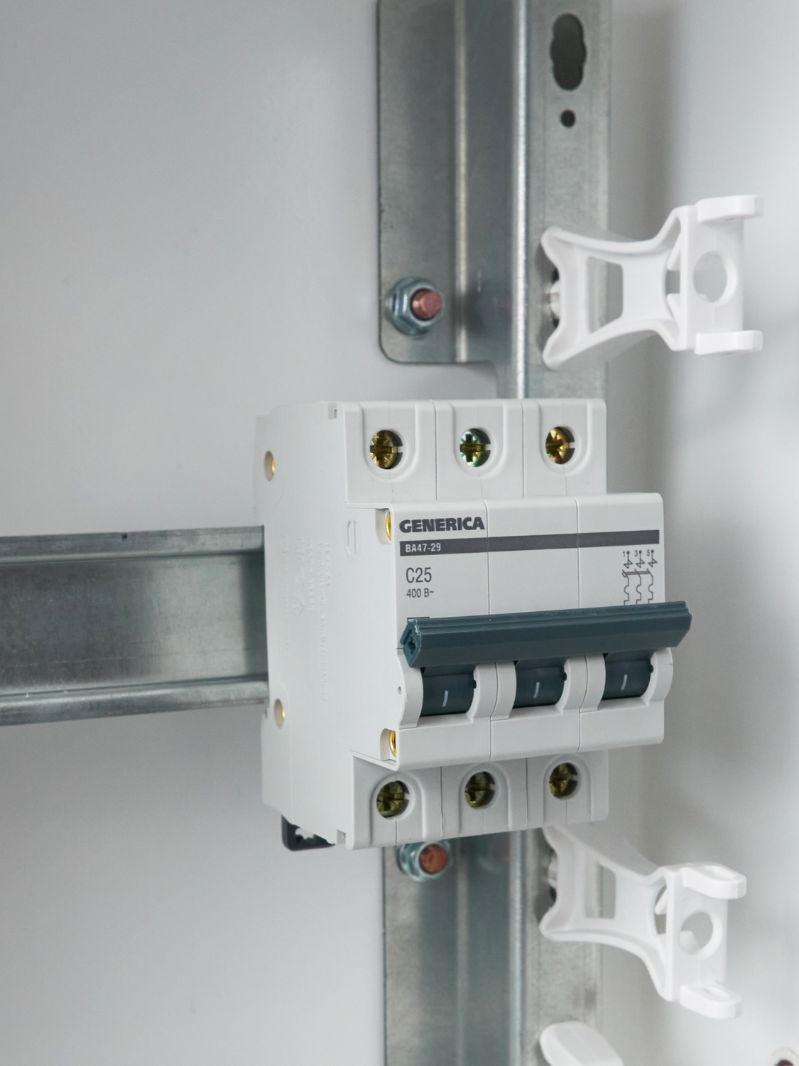 aHR0cHM6Ly9jZG4tMDEuaWVrLnJ1L21lZGlhL29yaWdpbmFsLzQxZWE4NjE3MTRiZDVlODhhMmQ5ODdhODMwYTJmNDE3NTVlMTQ0YzRlOGUyMTE5ZjkzMmQ5NmRiNzgzNzAwYzAuanBn