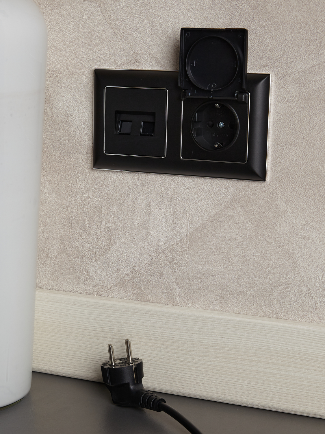 aHR0cHM6Ly9jZG4tMDEuaWVrLnJ1L21lZGlhL29yaWdpbmFsLzE3OTUzZjkwODI4OGM3ZWRiNjgyOTM2ODVkYjE4NzcwNDdkNjU3NTM3ODI4NmEzNzk1YjRjNTU5MGQ1NTAyMzcuanBn