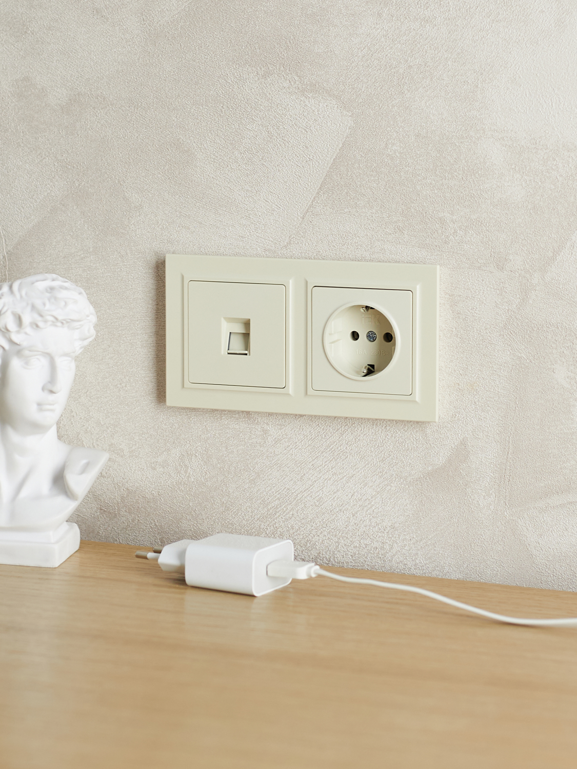 aHR0cHM6Ly9jZG4tMDEuaWVrLnJ1L21lZGlhL29yaWdpbmFsLzY1YTU1OGNmNTE4N2JjMGUyYTY3NGY2ZTlkMWRjYWYwZjgyNDdmMTY5Nzc1MDViNjNjMjRhMmQ1OTRkMjcwZGYuanBn