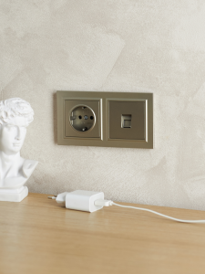 aHR0cHM6Ly9jZG4tMDEuaWVrLnJ1L21lZGlhL29yaWdpbmFsL2UyYjFkMGViYzQ4NzA5YWE1ZmUyYjhlMGMzZDFhNDc3Mzc5Y2E0MTI5YjhjZGIwZjRjNjE5NTdjZDY1ZTdlOTUuanBn