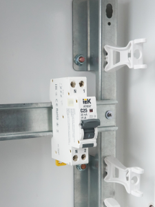 aHR0cHM6Ly9jZG4tMDEuaWVrLnJ1L21lZGlhL29yaWdpbmFsL2U1ZjMxMzViMTI0NDJhOTg1NjQ1NGZmMzVhN2QzMGJlY2Q3NGQ4NDc3YmM4M2M0YjQ3YmJlN2NhODk2NTg4OTUuanBn