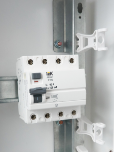 aHR0cHM6Ly9jZG4tMDEuaWVrLnJ1L21lZGlhL29yaWdpbmFsLzMzYjQwMDZkODY0YTczMjA3NWJiYjY3ZTk4MTQ5YjdiM2Y0MjdiZDU4ZDA5MDlhNmRjYmQ4MzlhYWQ4NjQ2NTUuanBn