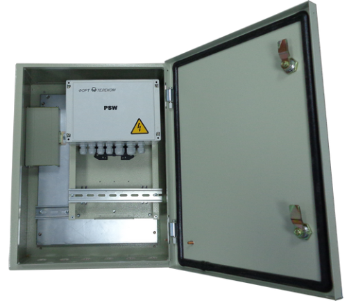 TFortis Crossbox-1 Уличный шкаф для PSW-1 / PSW-11 / PSW-1G4F / PSW-2G4F (IP54, металл. корпус, оптический кросс, без об