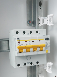 aHR0cHM6Ly9jZG4tMDEuaWVrLnJ1L21lZGlhL29yaWdpbmFsLzIwMmE1ZmY4OTJlODUxMTJlOWJlN2RhZjhmMjg4ODA4ZGNiZjA4YjUyOTZjNzlkMTBiYzBhMTliOTQxNThiODUuanBn